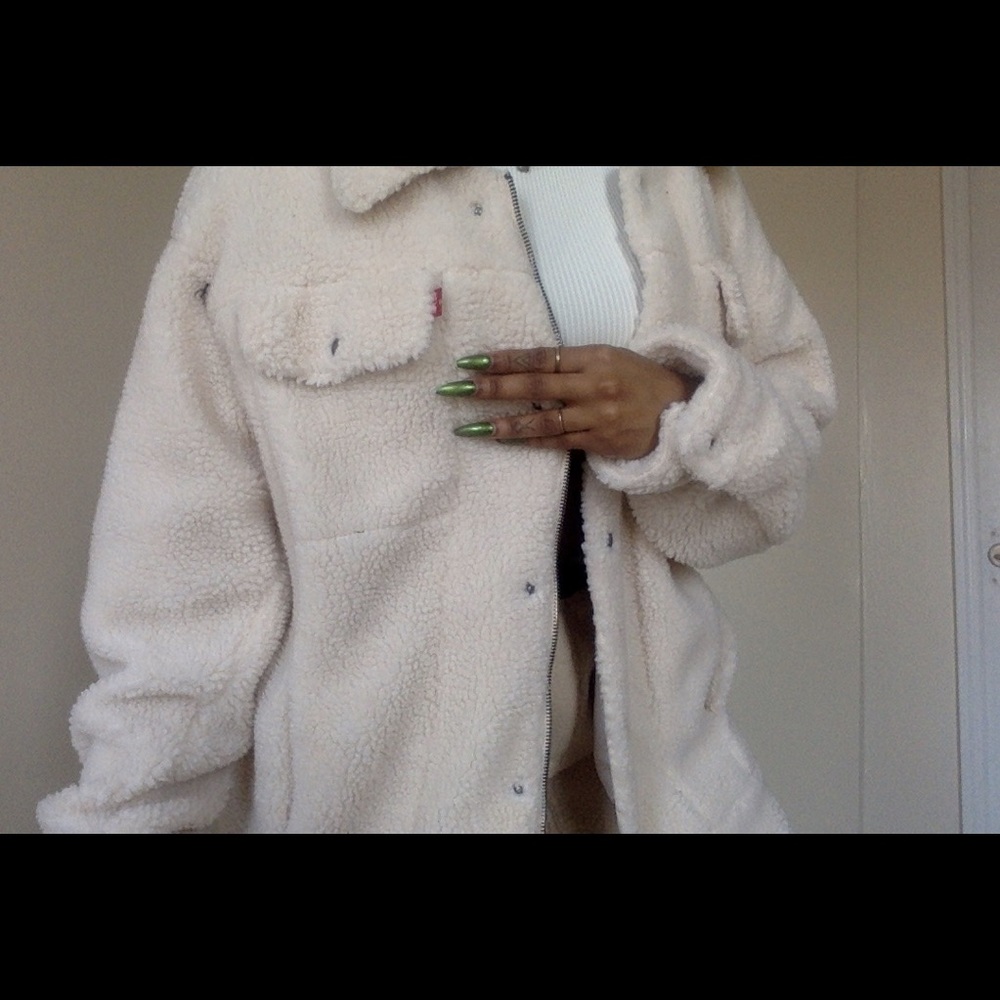 Levi’s Sherpa jacket creme large